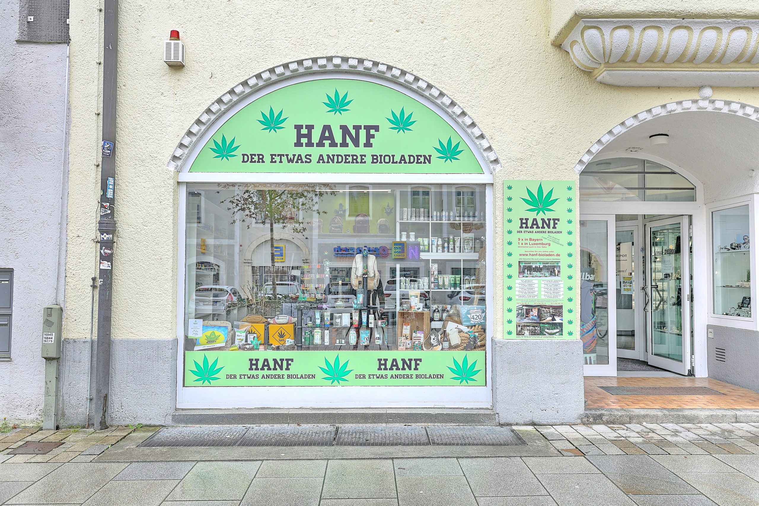 Schaufenster des Hanfladen Ingolstadt Theresienstrasse